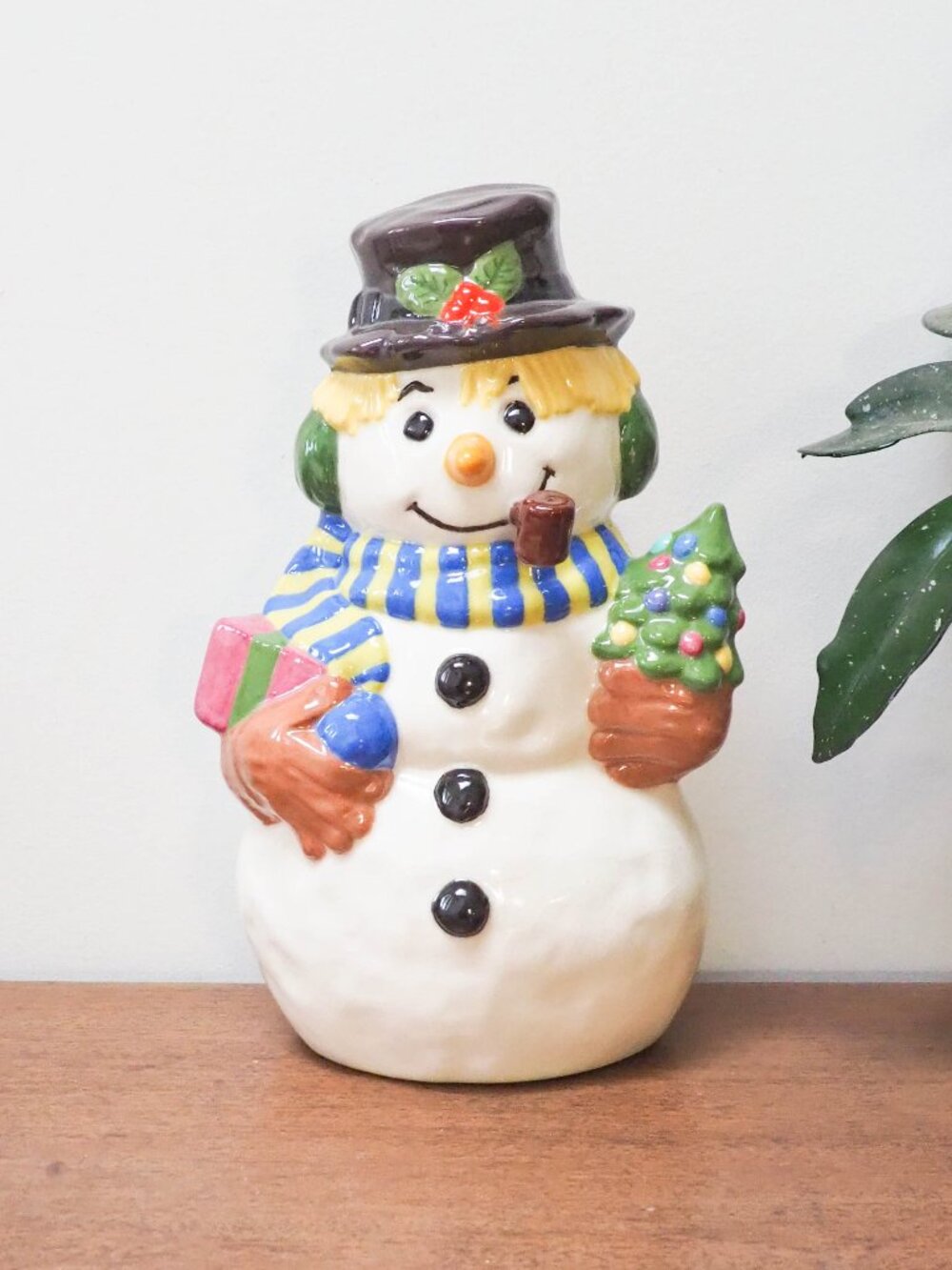Vtg Ceramic Snowman Figure - 11.5 Inches - Vintage Christmas Frosty Figurine